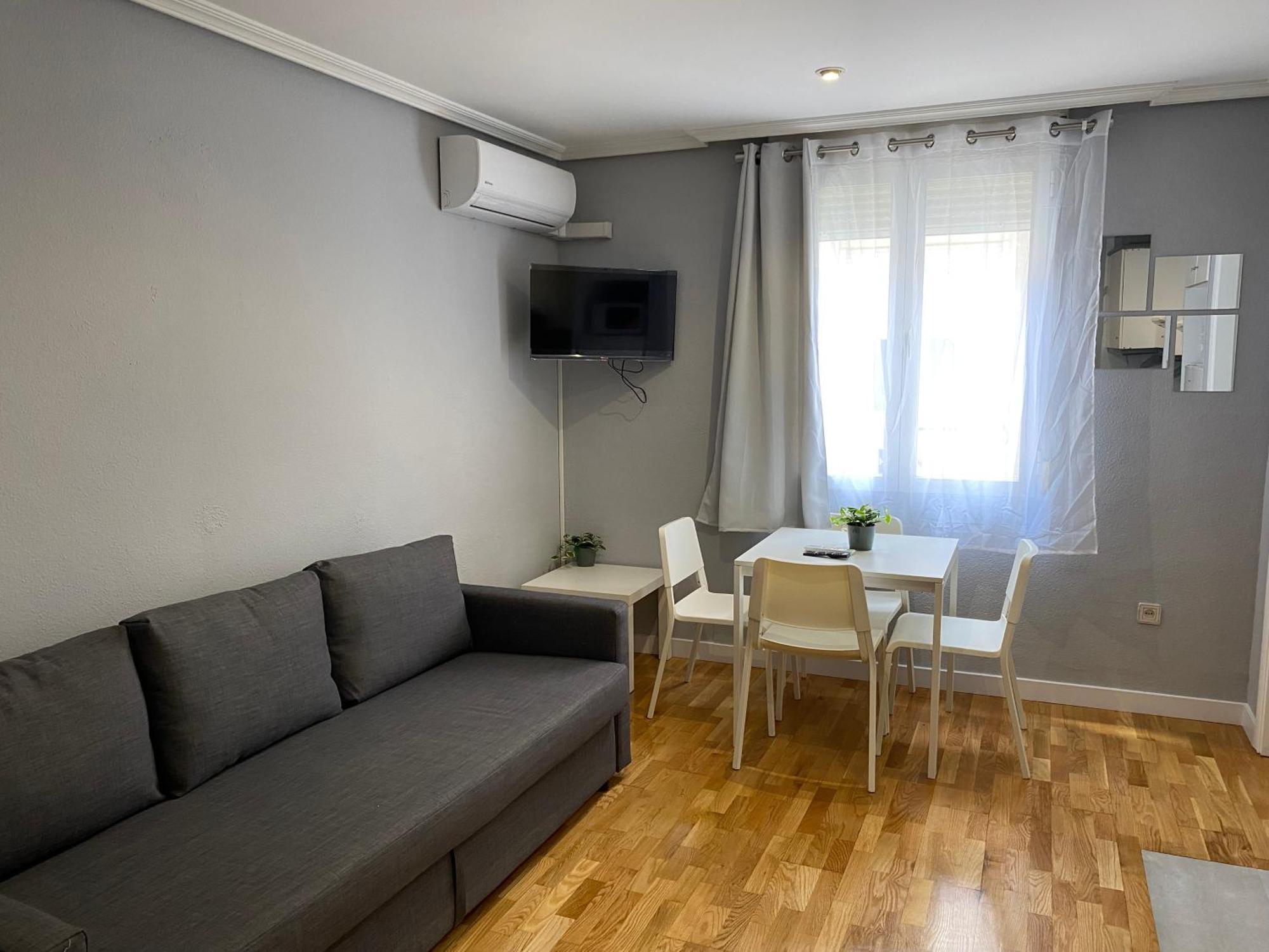 Apartments Madrid Principe 2 מראה חיצוני תמונה